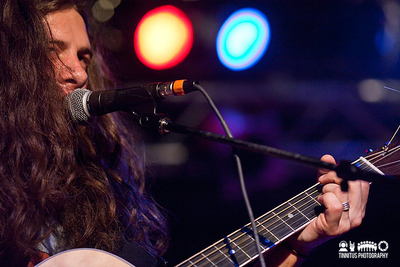 Kurt Vile and The Violators in concert