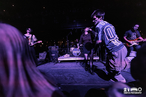 Gouge Away in concert