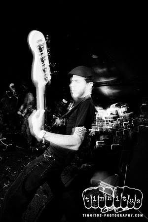 Black Pyramid in concert