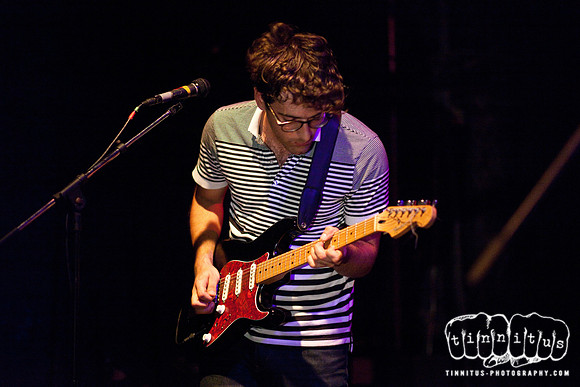 Real Estate in concert