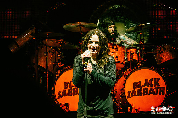 Black Sabbath in concert