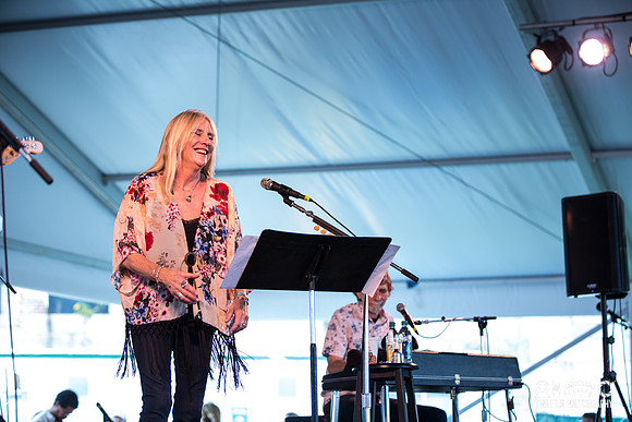 Pegi Young and The Survivors in concert