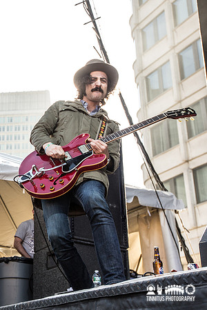 Phosphorescent in concert