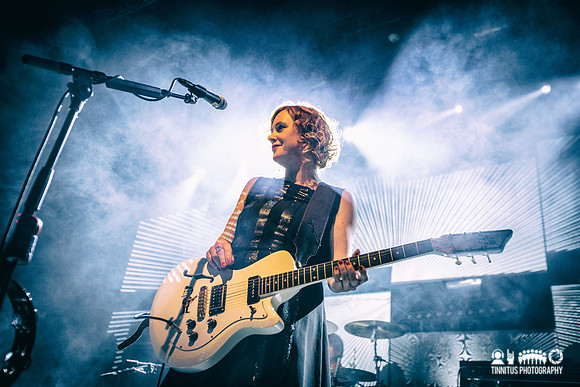 Slowdive in concert