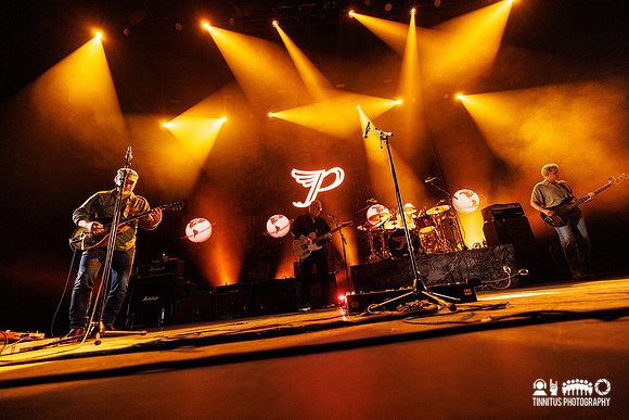 Pixies in concert