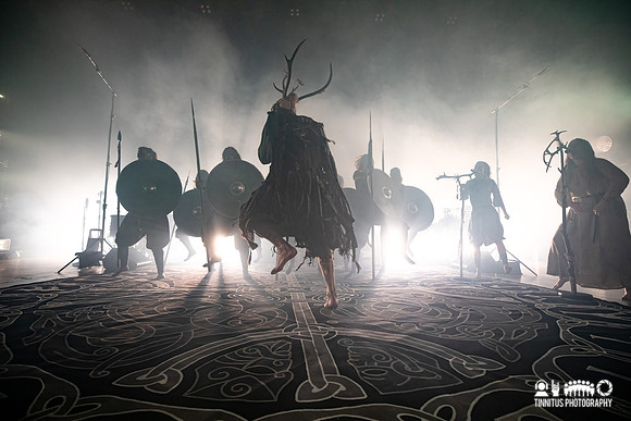 Heilung in concert