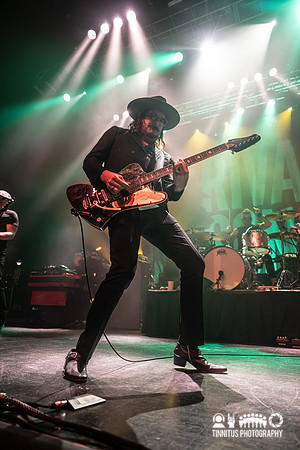 Rival Sons in concert