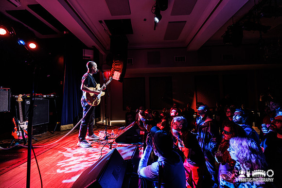Mark Robinson in concert