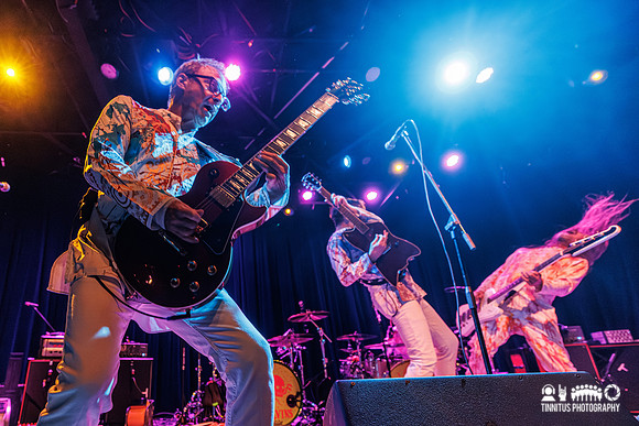 Redd Kross in concert