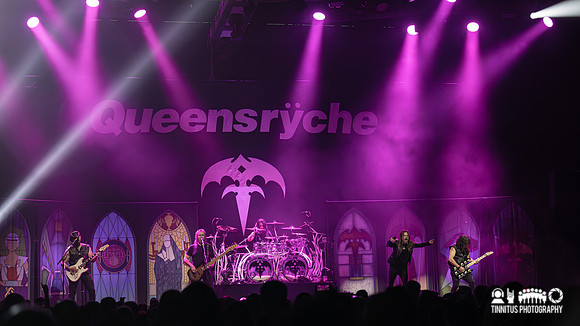 Queensrÿche in concert