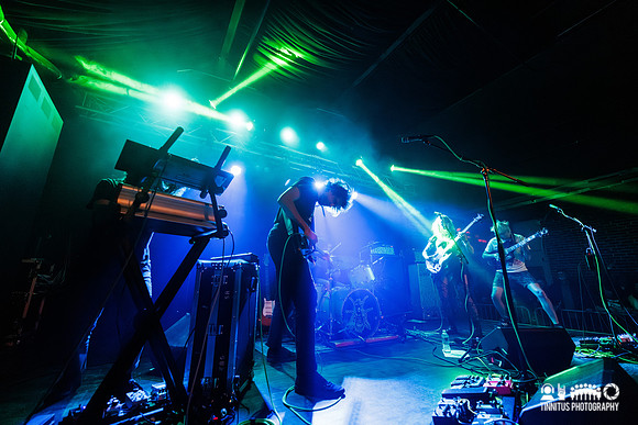 Frankie and the Witch Fingers in concert