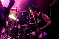 Frankie and the Witch Fingers in concert