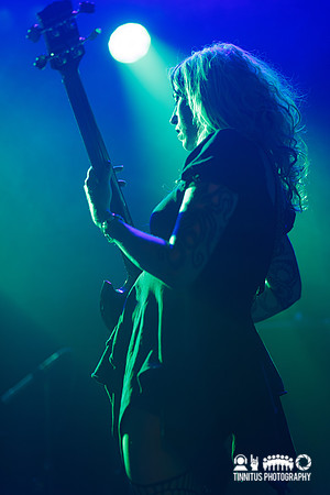 Frankie and the Witch Fingers in concert