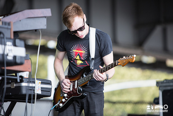 Emeralds play at ATP's I'll Be Your Mirror event.