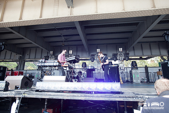 Emeralds play at ATP's I'll Be Your Mirror event.