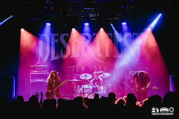 Acid King in concert