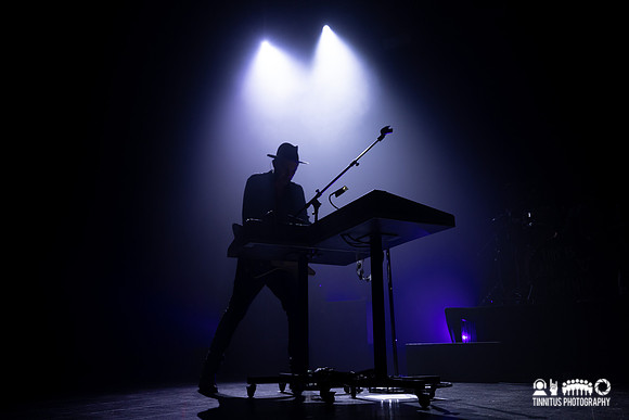 Metric in concert