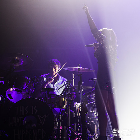 Metric in concert