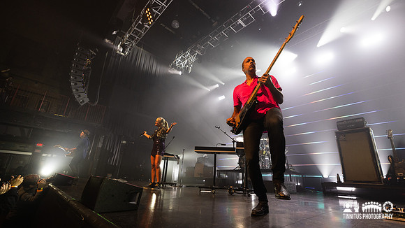Metric in concert
