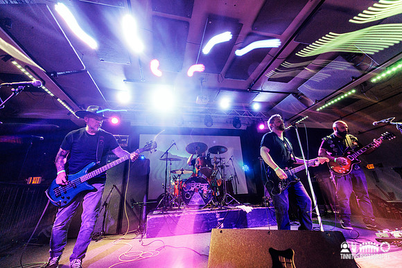 Insomniac in concert