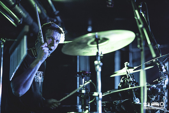 Dreadnought in concert