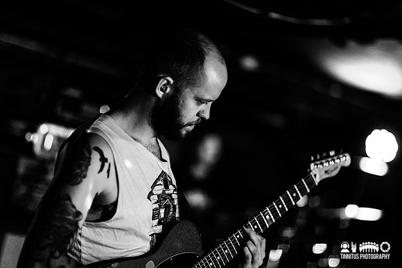 Dreadnought in concert