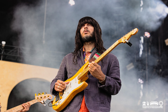 Khruangbin in concert