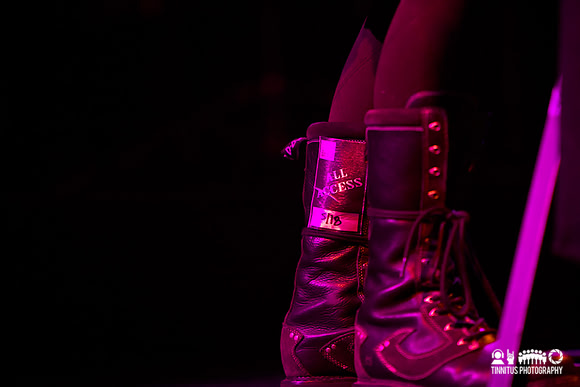 Grimes in concert