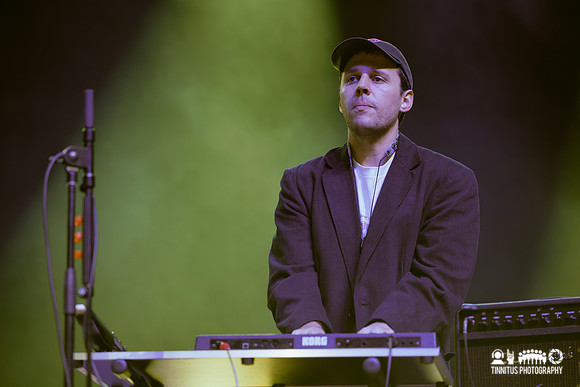 Lomelda in concert