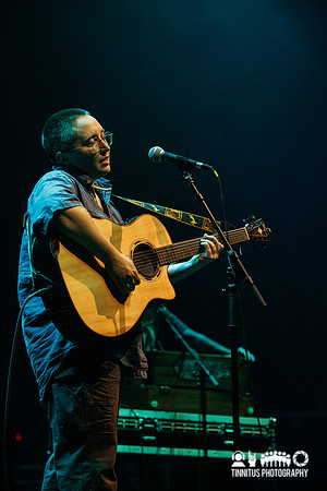 Lomelda in concert