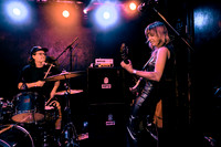 Earth Tongue in concert