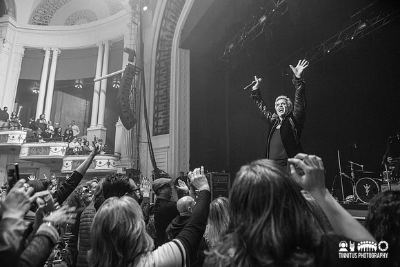 Billy Idol in concert