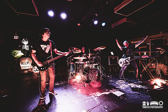 Minibeast in concert