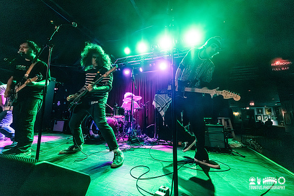 Combat in concert