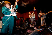 Speedy Ortiz in concert