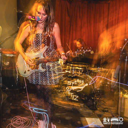 Speedy Ortiz in concert