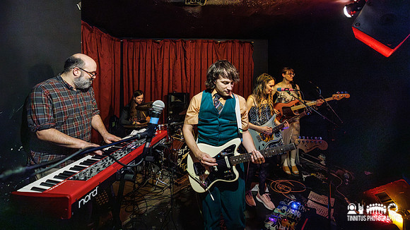 Speedy Ortiz in concert