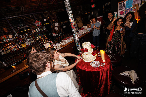Ben and Wendy's wedding party show at O'Brien's