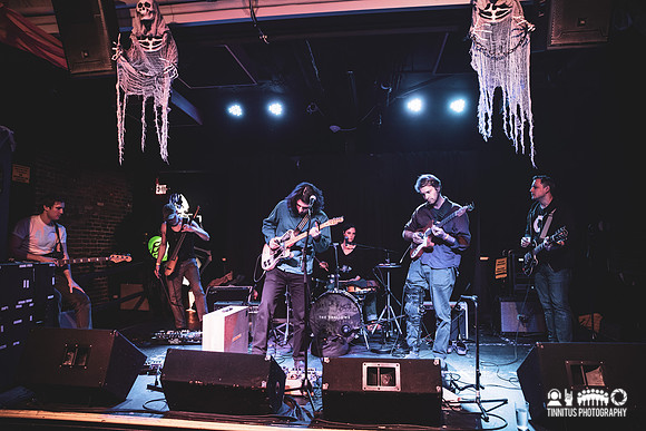 Constant Smiles in concert