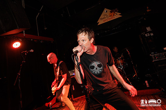 The Effigies in concert