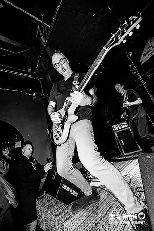 The Effigies in concert