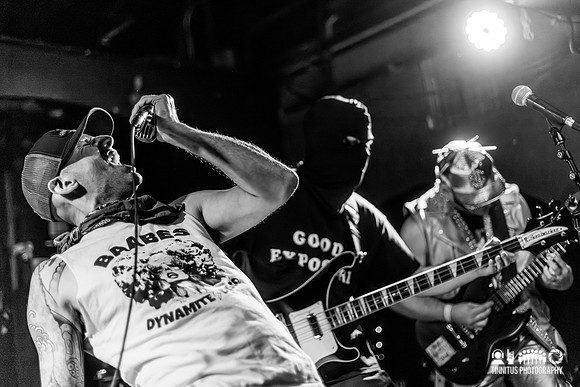 Dick Ruffians in concert