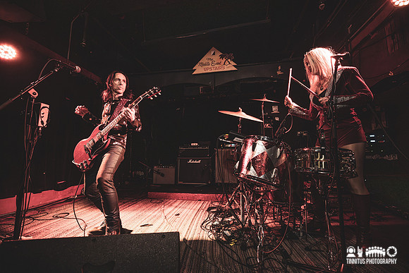 White Hills in concert