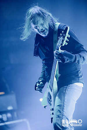 Acid Bath in concert