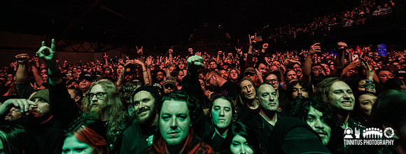 Acid Bath in concert