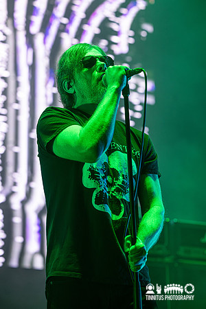 Acid Bath in concert