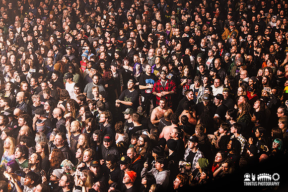 Acid Bath in concert