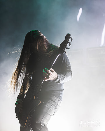 Acid Bath in concert