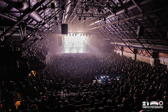Acid Bath in concert