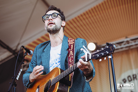 Bleachers in concert